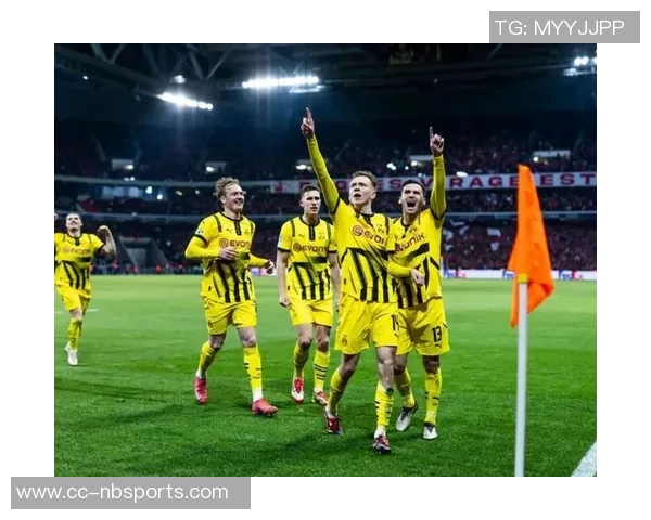 多特蒙德创造历史欧冠赛季前三场均打入四球的壮举