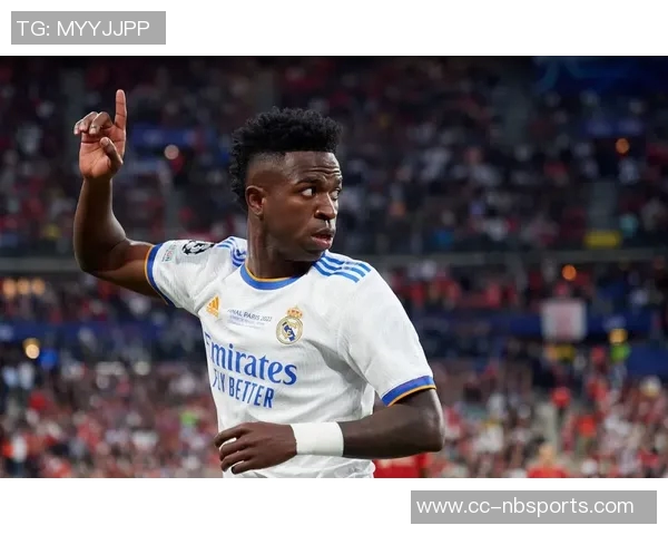 皇马11月最佳球员候选名单揭晓姆巴佩库尔图瓦维尼修斯争夺荣誉